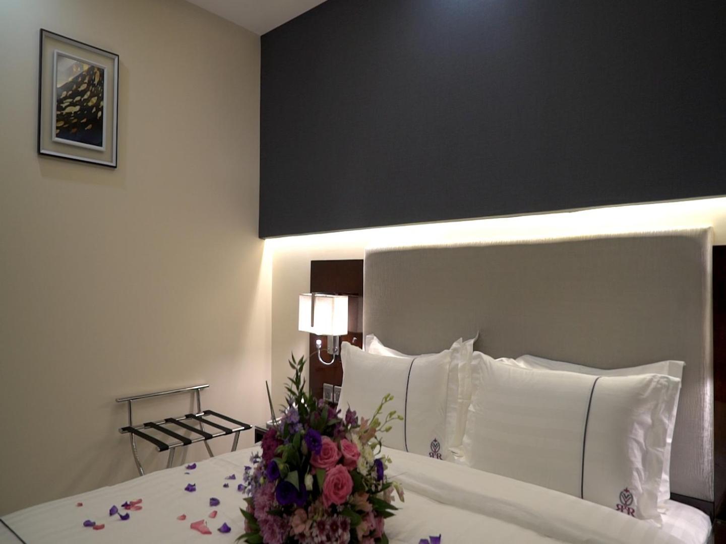 Violet Rose Aprit Hotel ジェッダ エクステリア 写真