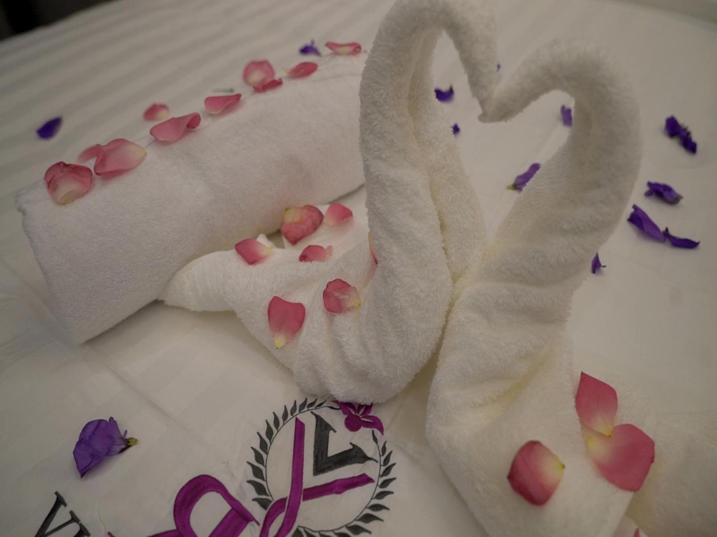 Violet Rose Aprit Hotel ジェッダ エクステリア 写真